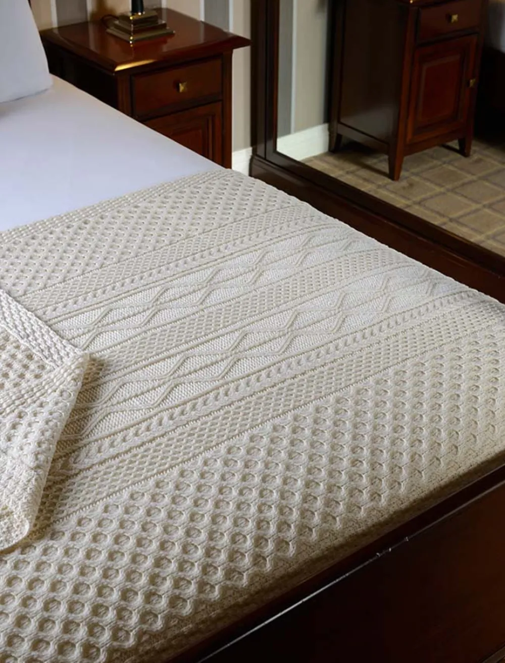 Glenaran Clan Throws^O'Keeffe Clan Aran Throw