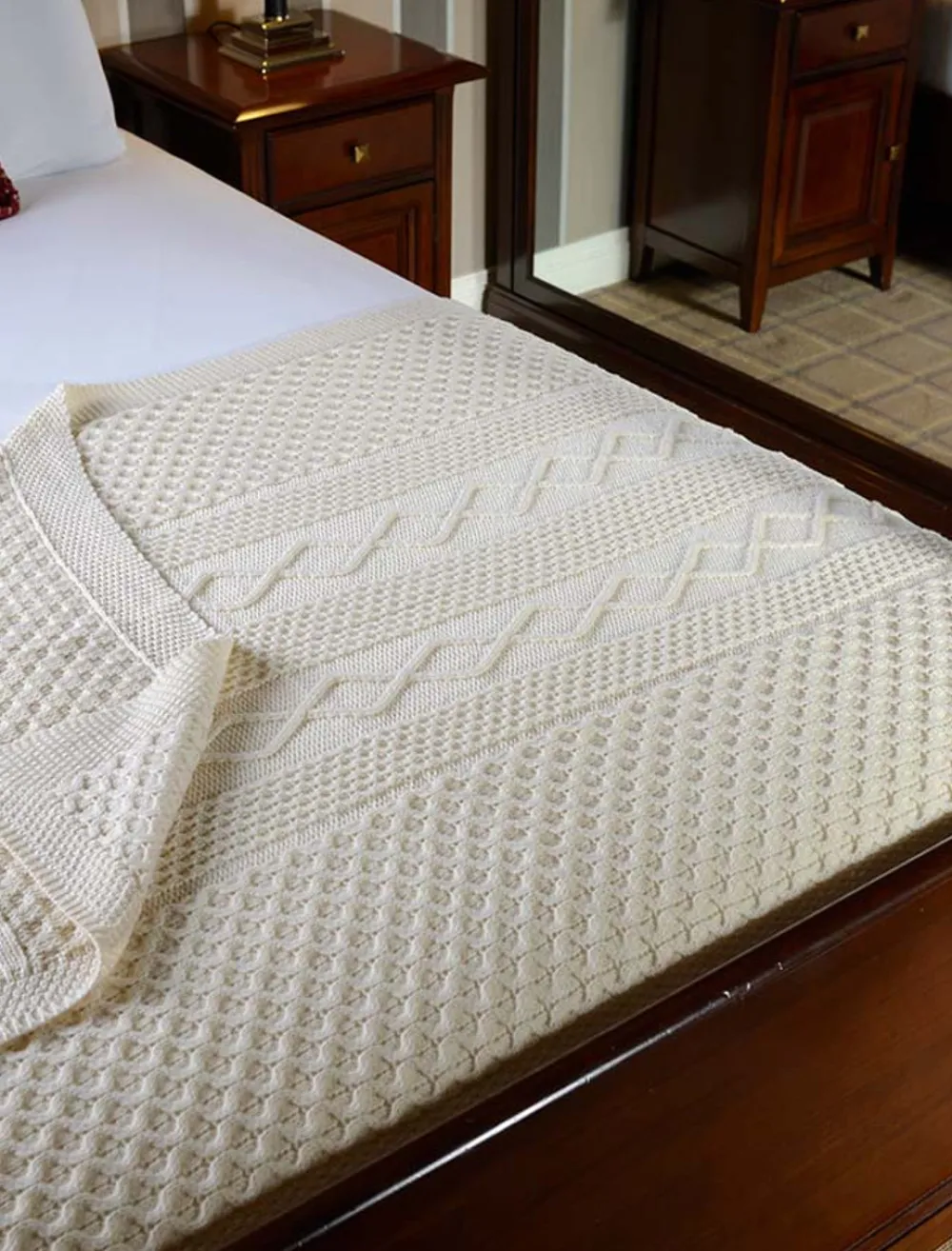 Glenaran Clan Throws^Callaghan Clan Aran Throw