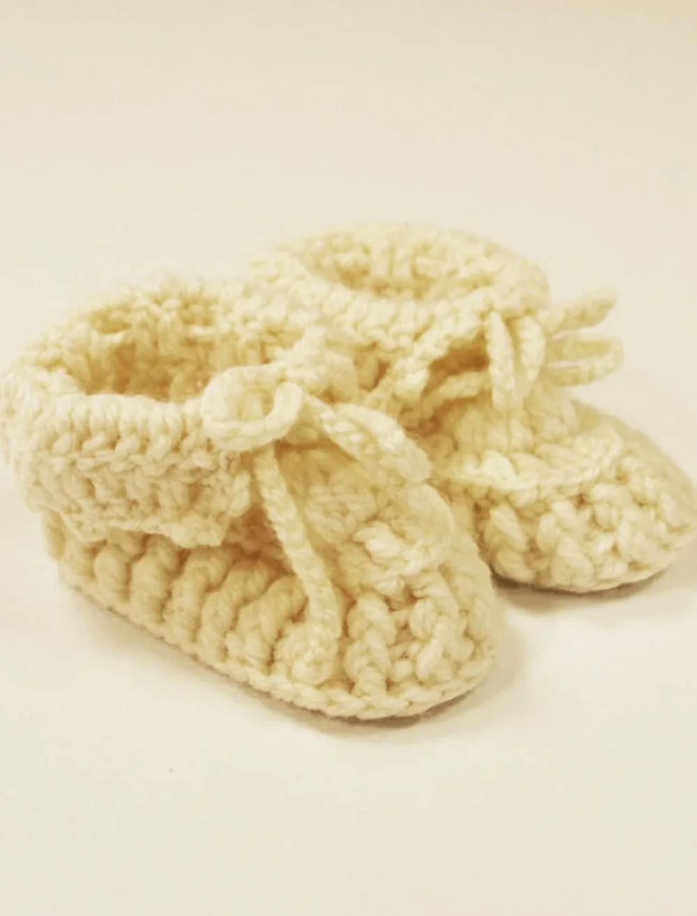 Glenaran Baby & Toddler^Handknit Baby Booties with Bow