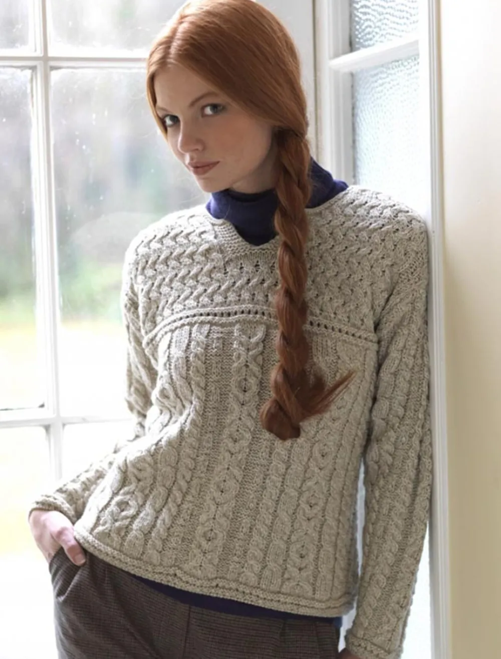 Glenaran Sweaters^Women's Keyhole Crew Neck Sweater