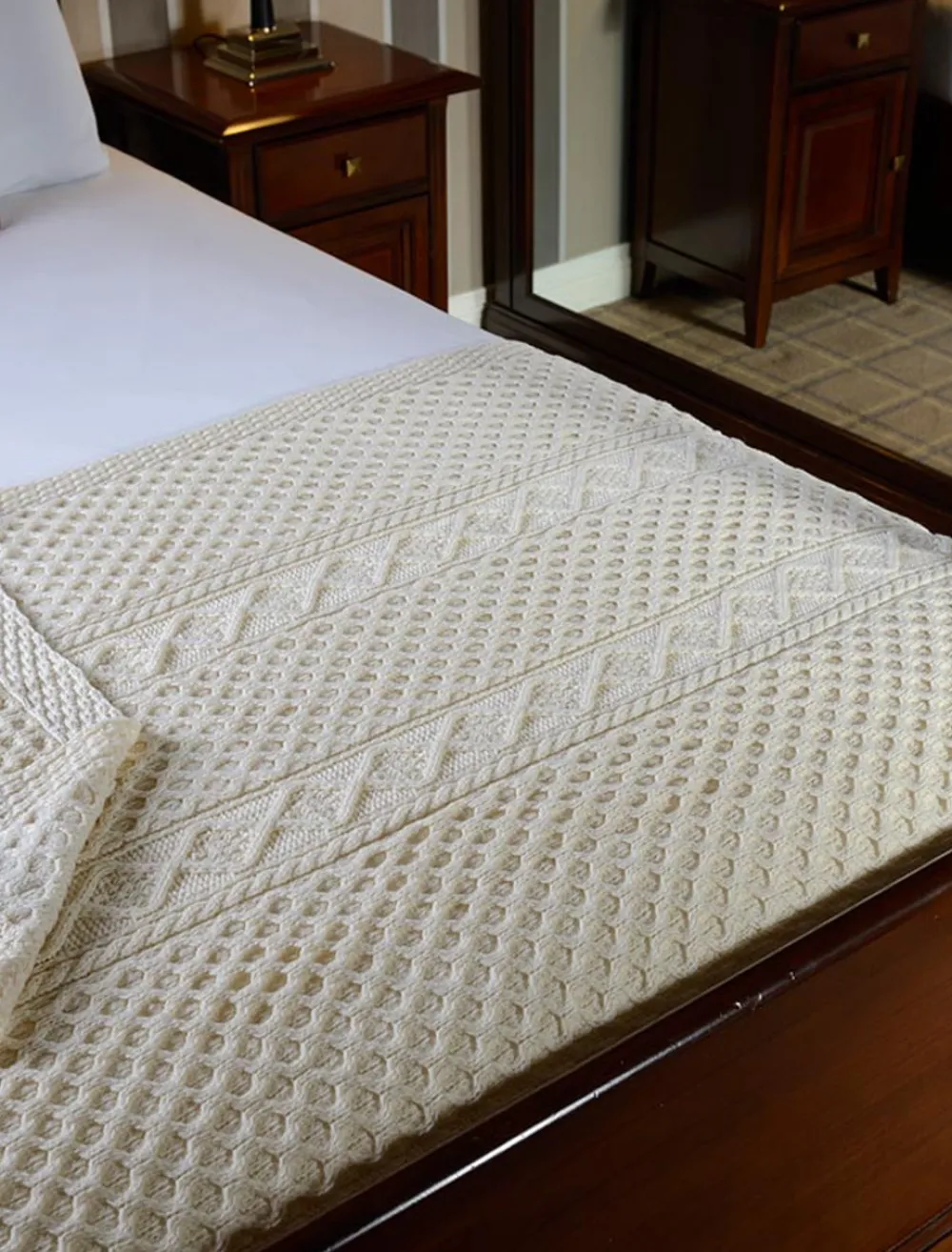 Glenaran Clan Throws^Maguire Clan Aran Throw