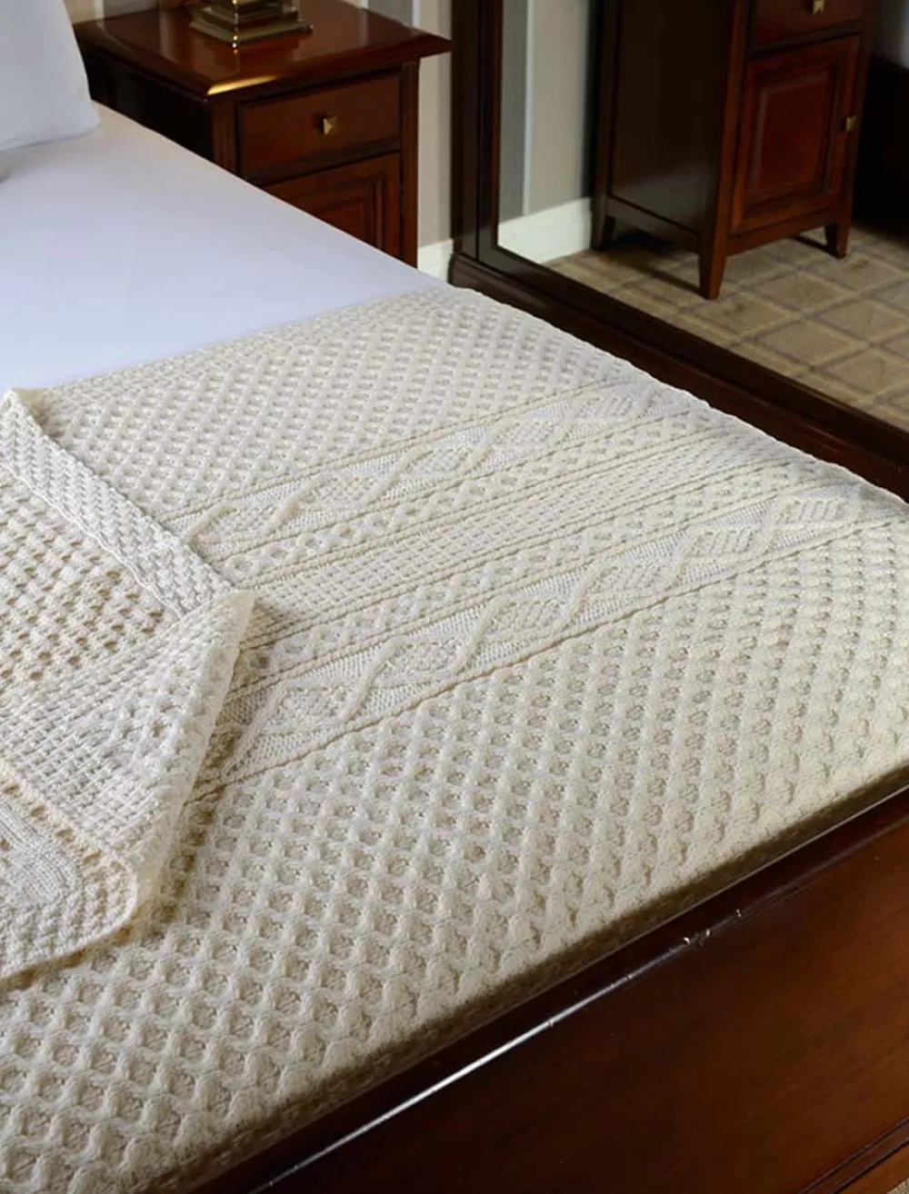 Glenaran Clan Throws^Mc Carthy Clan Aran Throw